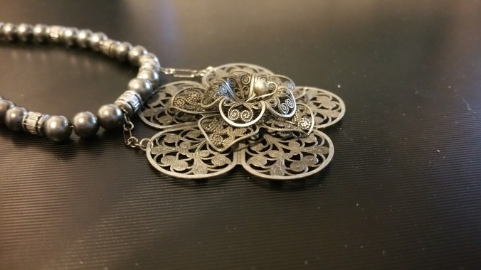 necklace, The Necklace of Harmonia, Greek mythology, love and war